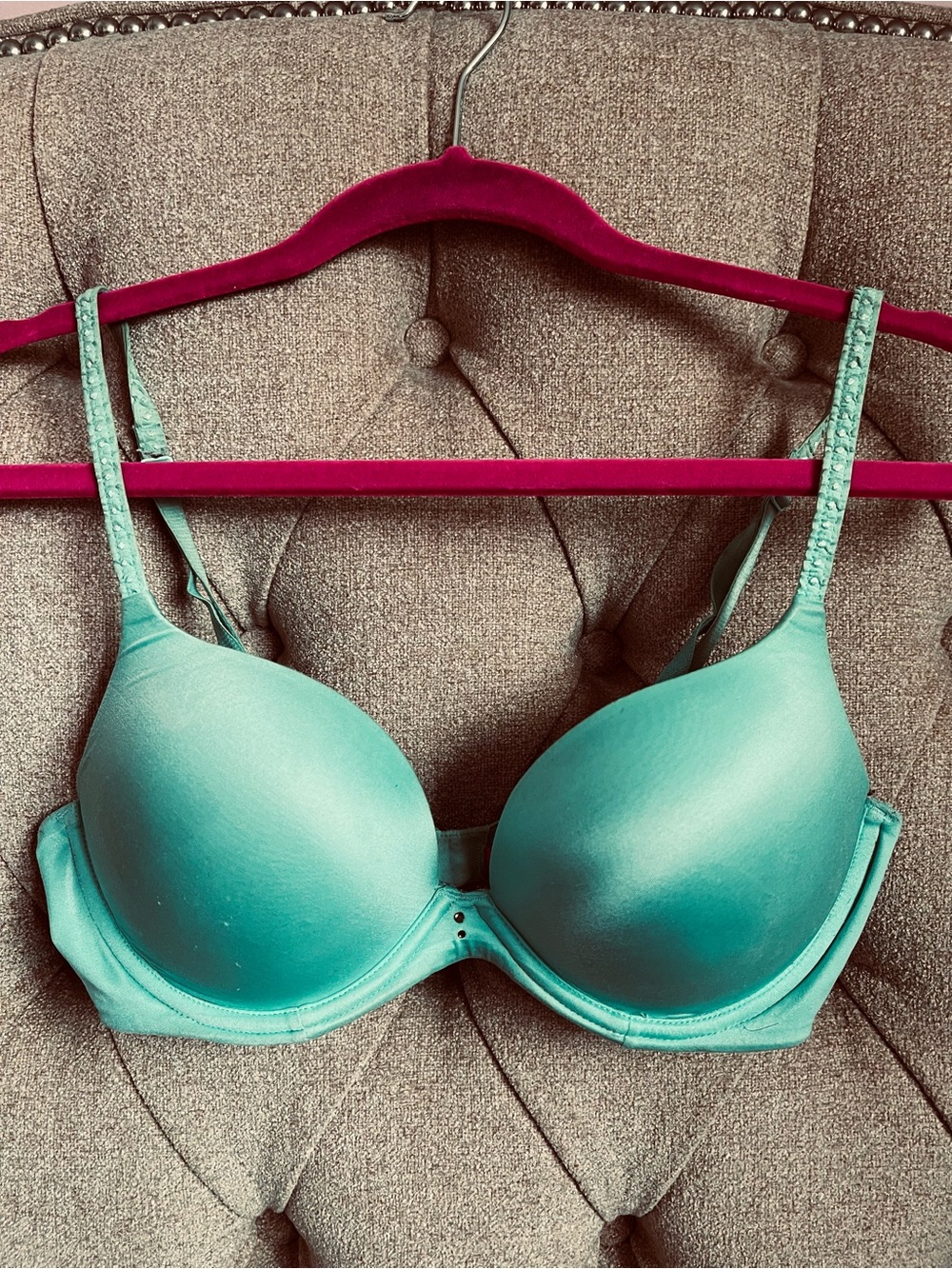 Betsey Johnson extra padded teal bra 32C - adds 2 cup sizes